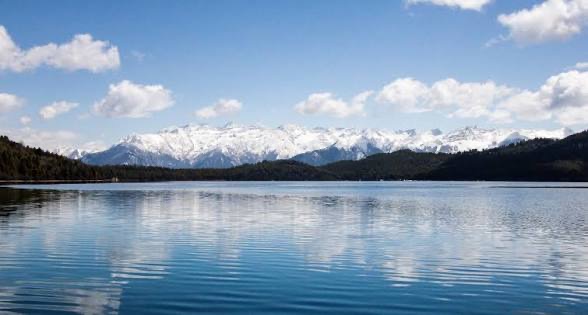 Rara lakeshore and forests